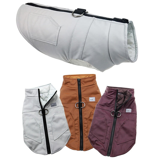 Dicke warmhaltende Lederjacke für die kälteren Tage.